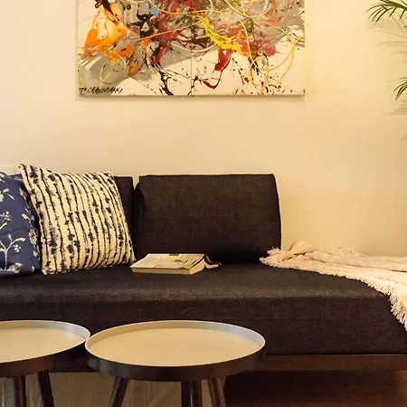 La Dame Bleue * Bükreş