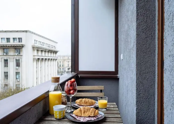 La Dame Bleue Apartment *